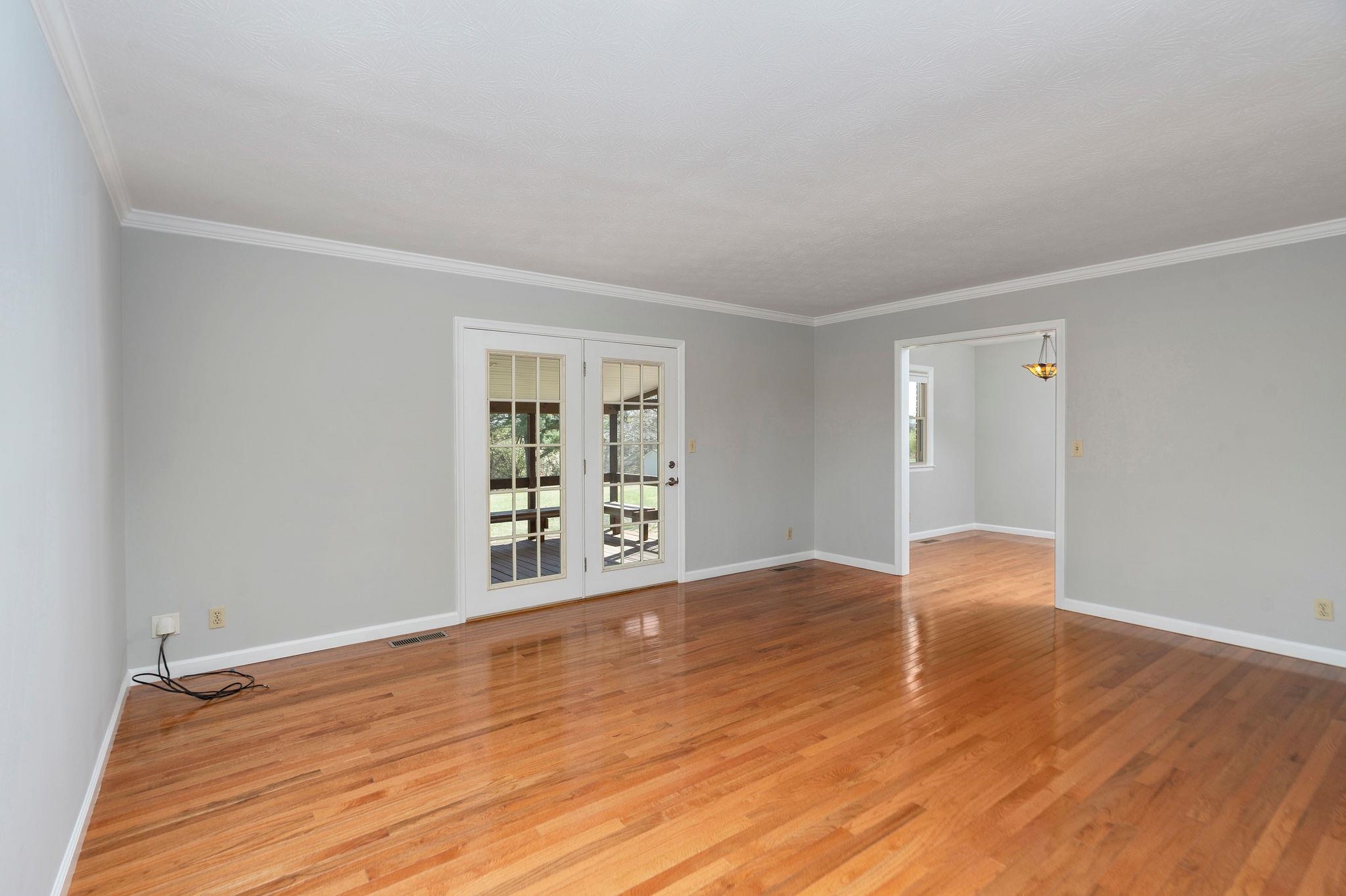 3869 SHUTTERLEE MILL RD, STAUNTON, Virginia 24401, 3 Bedrooms Bedrooms, ,2 BathroomsBathrooms,Residential,3869 SHUTTERLEE MILL RD,674875 MLS # 674875