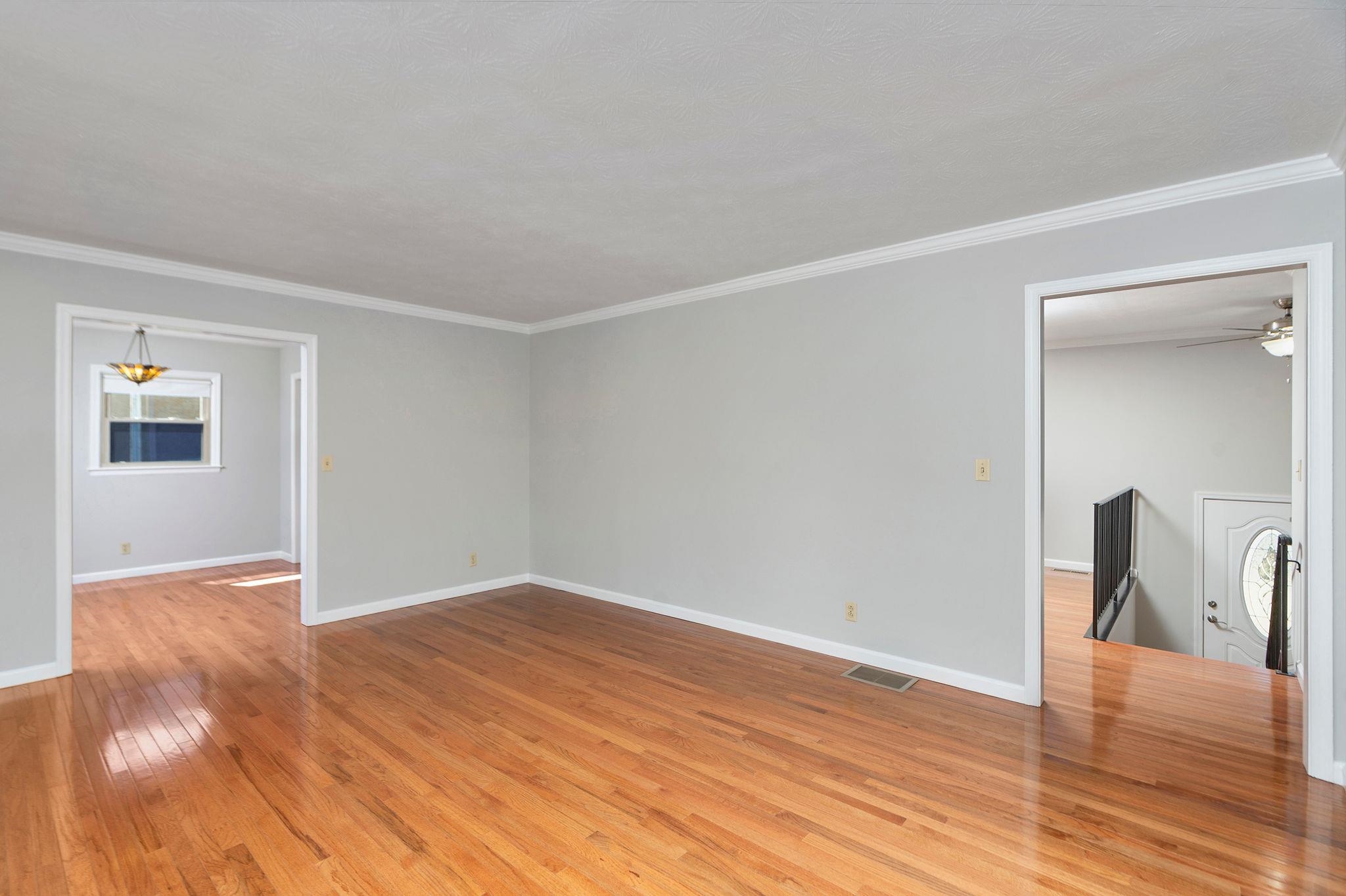 3869 SHUTTERLEE MILL RD, STAUNTON, Virginia 24401, 3 Bedrooms Bedrooms, ,2 BathroomsBathrooms,Residential,3869 SHUTTERLEE MILL RD,674875 MLS # 674875