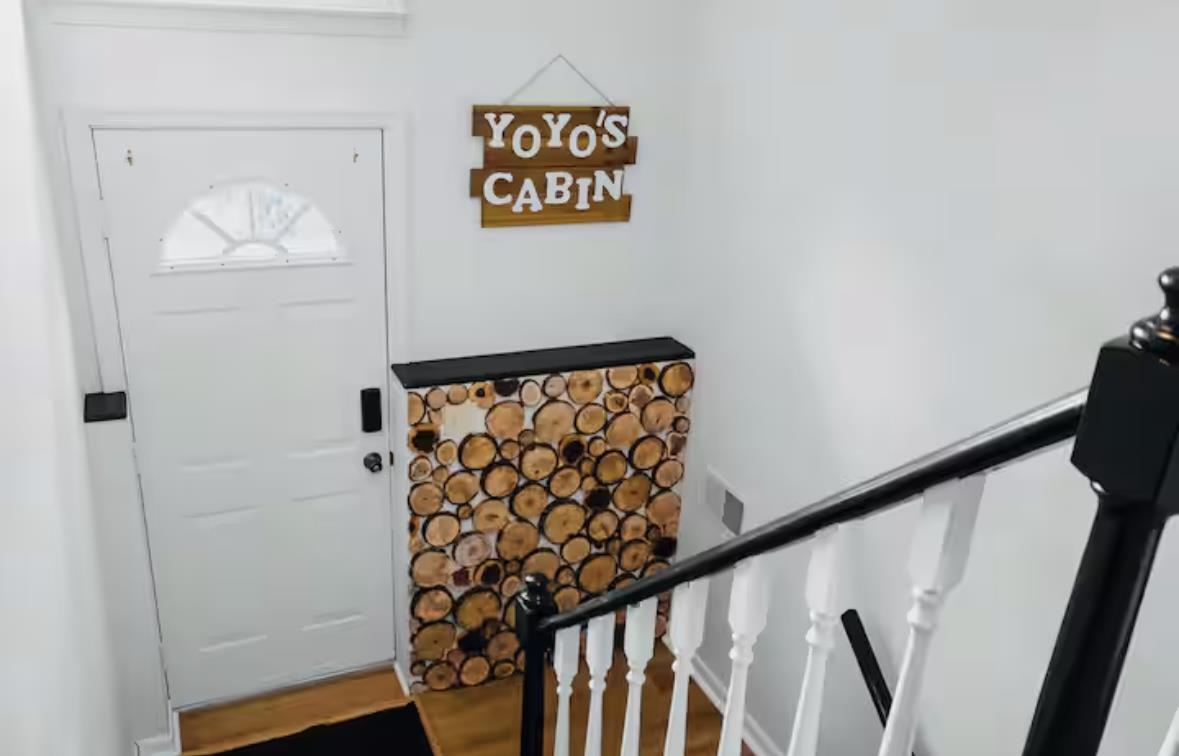 4064 PINE GROVE RD, STANLEY, Virginia 22851, 3 Bedrooms Bedrooms, ,2 BathroomsBathrooms,Residential,YoYos Cabin,4064 PINE GROVE RD,674882 MLS # 674882