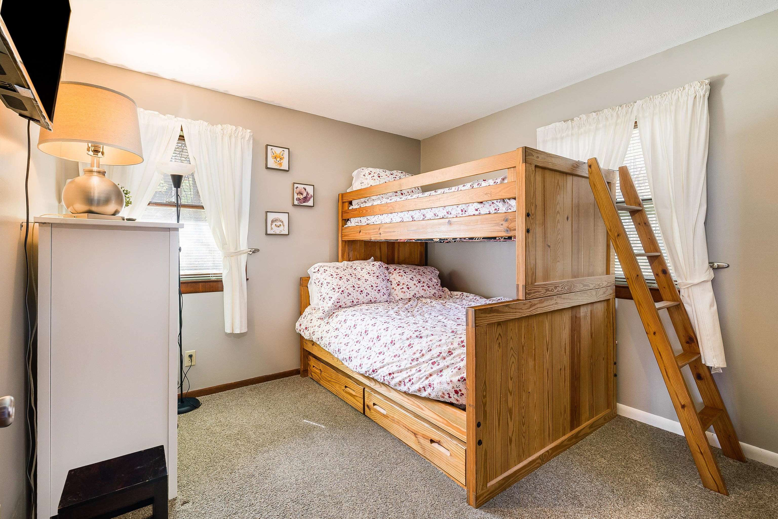 3070 HOPKINS DR, MCGAHEYSVILLE, Virginia 22840, 3 Bedrooms Bedrooms, ,2 BathroomsBathrooms,Residential,3070 HOPKINS DR,674887 MLS # 674887 3070 HOPKINS DR, MCGAHEYSVILLE, Virginia 22840, 3 Bedrooms Bedrooms, ,2 BathroomsBathrooms,Residential,3070 HOPKINS DR,674887 MLS # 674887