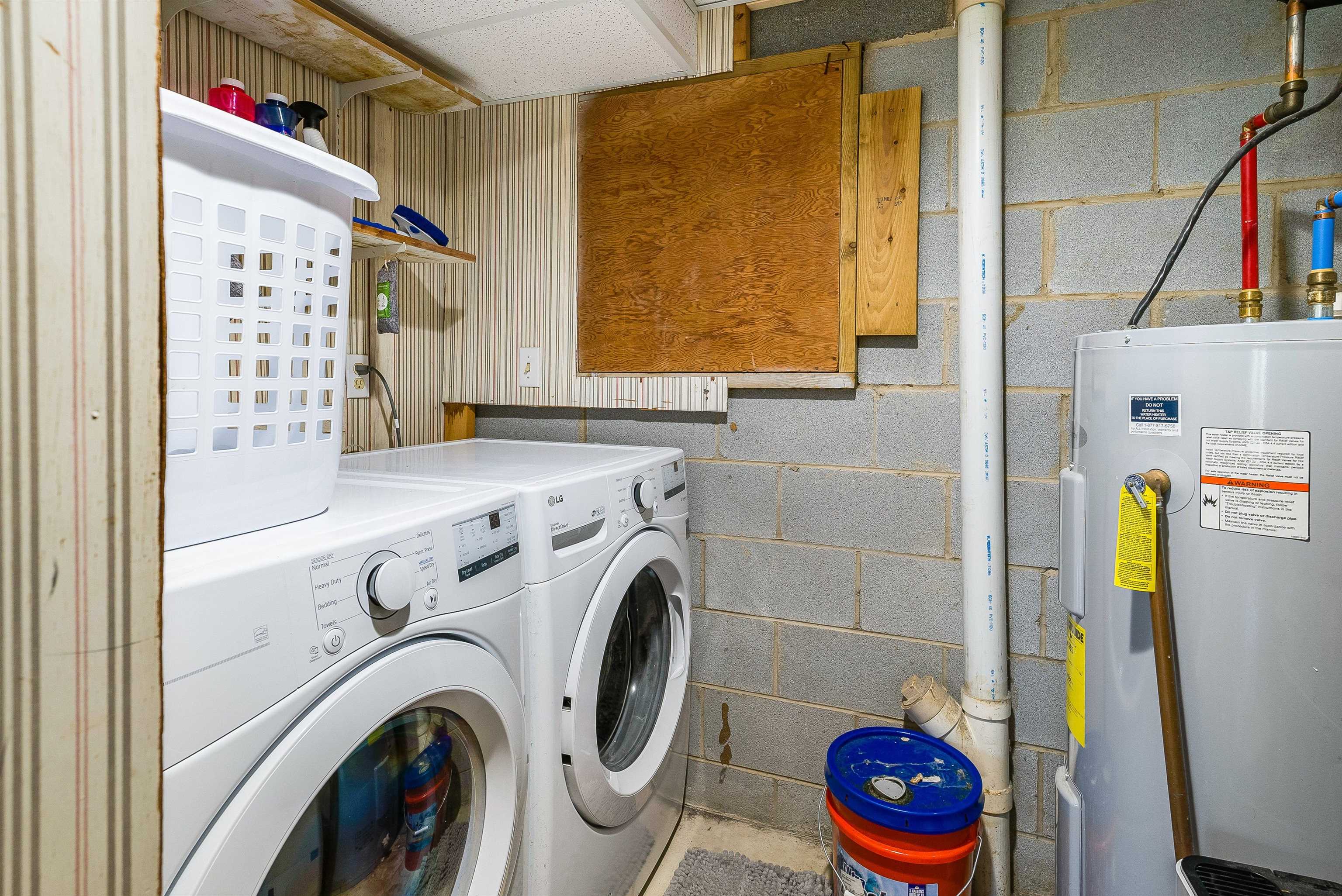 3070 HOPKINS DR, MCGAHEYSVILLE, Virginia 22840, 3 Bedrooms Bedrooms, ,2 BathroomsBathrooms,Residential,3070 HOPKINS DR,674887 MLS # 674887 3070 HOPKINS DR, MCGAHEYSVILLE, Virginia 22840, 3 Bedrooms Bedrooms, ,2 BathroomsBathrooms,Residential,3070 HOPKINS DR,674887 MLS # 674887