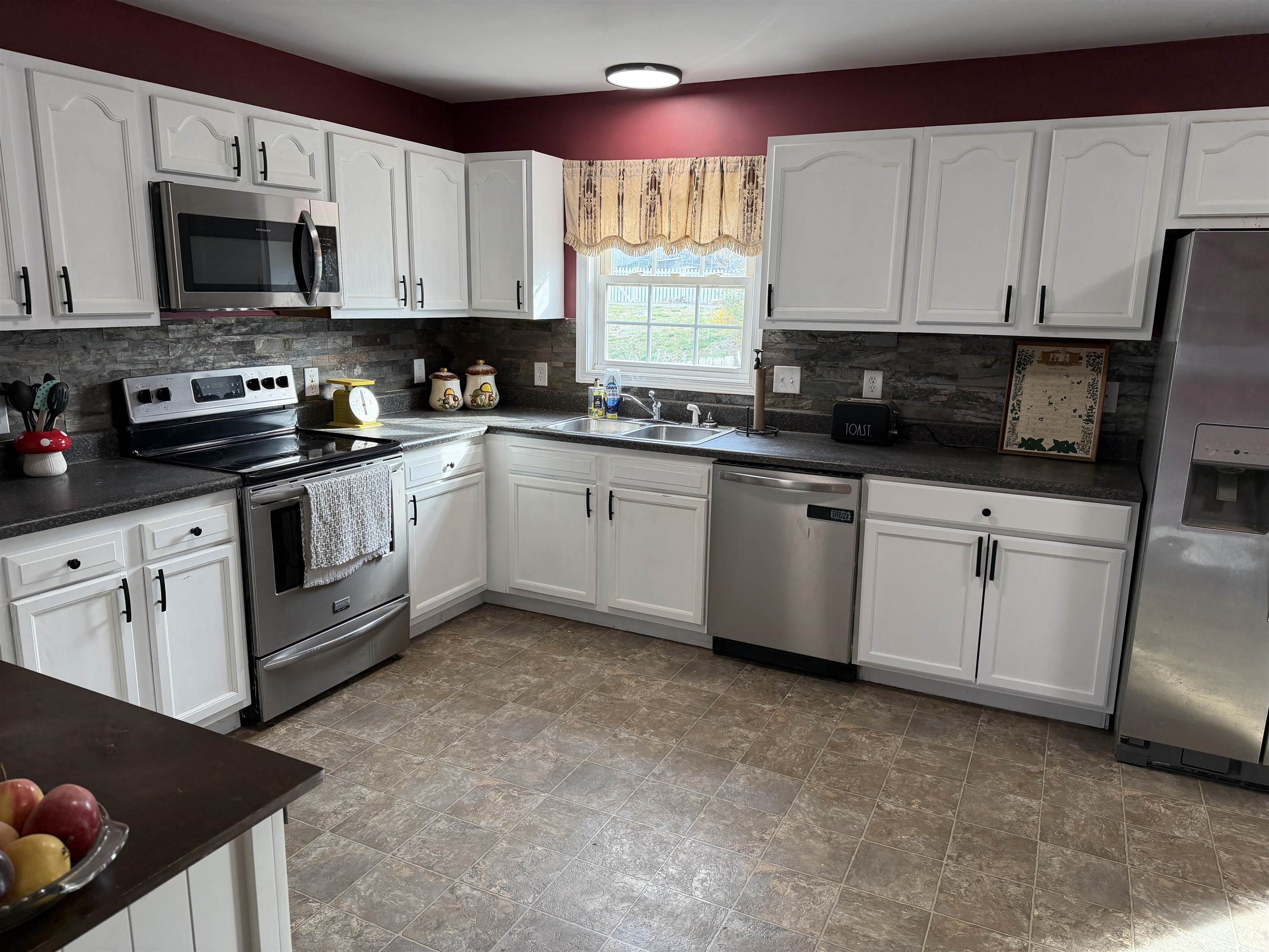 1520 3RD ST, WAYNESBORO, Virginia 22980, 3 Bedrooms Bedrooms, ,2 BathroomsBathrooms,Residential,1520 3RD ST,674888 MLS # 674888