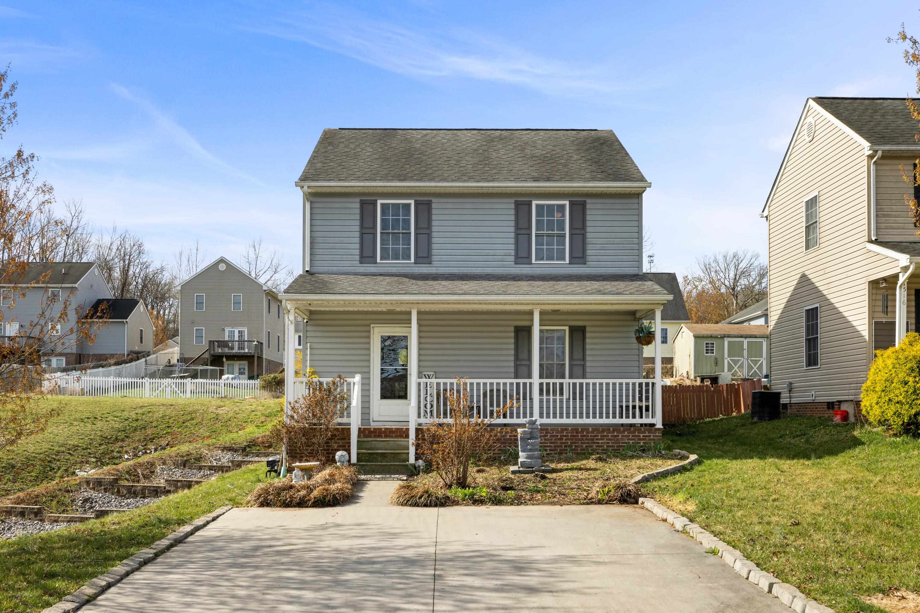 1520 3RD ST, WAYNESBORO, Virginia 22980, 3 Bedrooms Bedrooms, ,2 BathroomsBathrooms,Residential,1520 3RD ST,674888 MLS # 674888