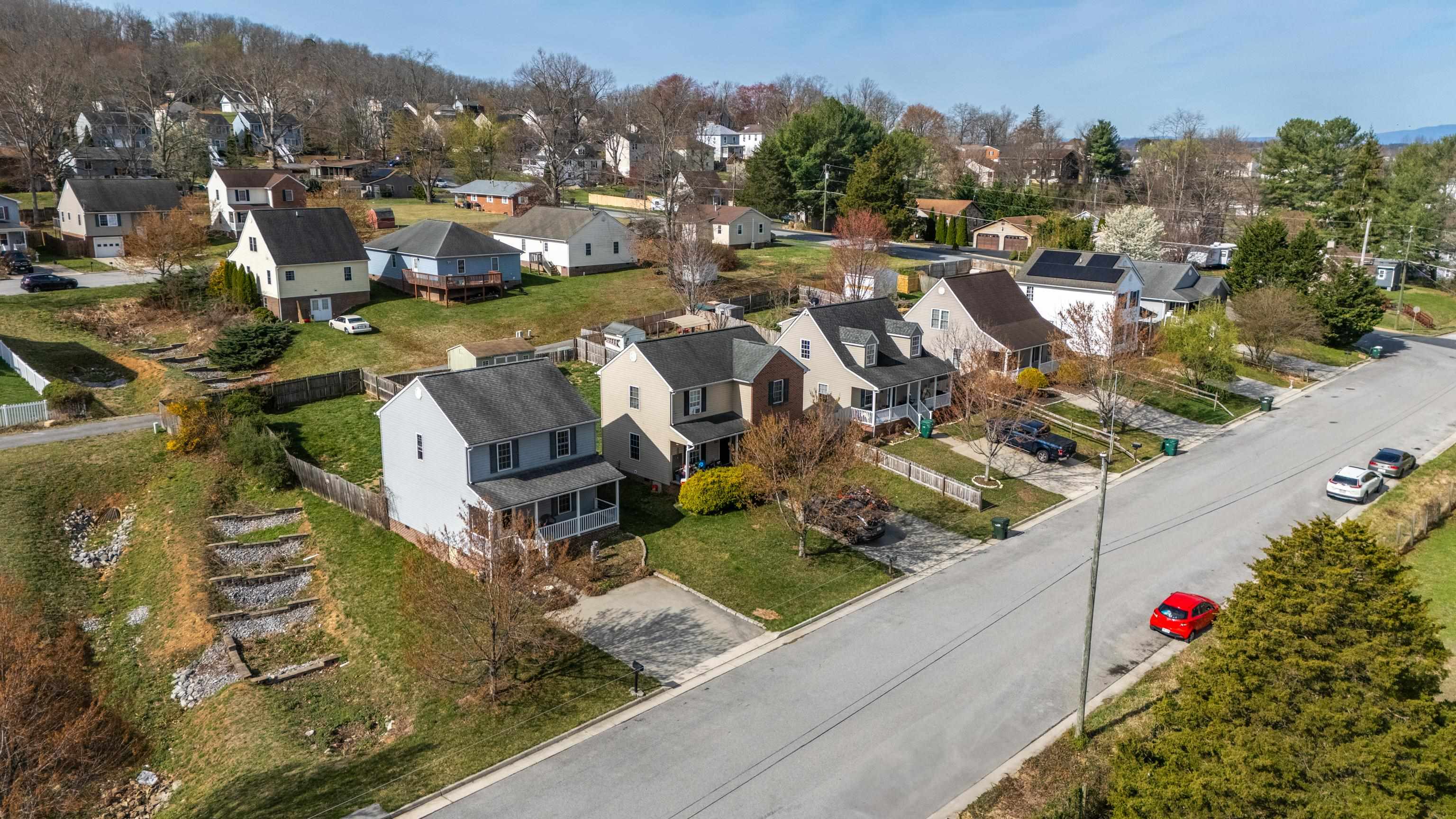 1520 3RD ST, WAYNESBORO, Virginia 22980, 3 Bedrooms Bedrooms, ,2 BathroomsBathrooms,Residential,1520 3RD ST,674888 MLS # 674888