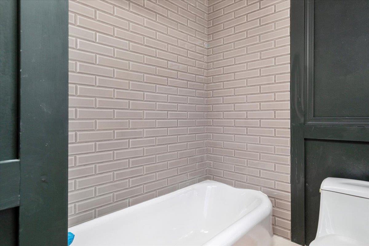 9400 S CONGRESS ST, NEW MARKET, Virginia 22844, ,Commercial,9400 S CONGRESS ST,674897 MLS # 674897 9400 S CONGRESS ST, NEW MARKET, Virginia 22844, ,Commercial,9400 S CONGRESS ST,674897 MLS # 674897