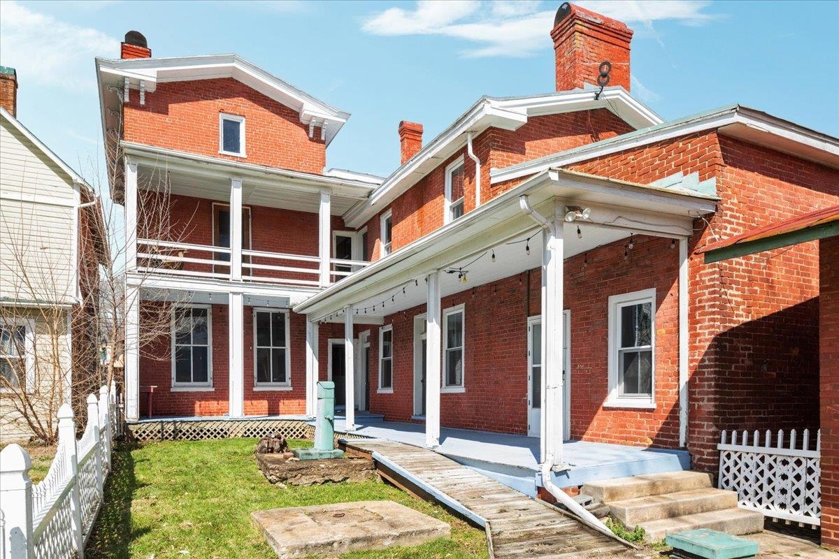 9400 S CONGRESS ST, NEW MARKET, Virginia 22844, ,Commercial,9400 S CONGRESS ST,674897 MLS # 674897 9400 S CONGRESS ST, NEW MARKET, Virginia 22844, ,Commercial,9400 S CONGRESS ST,674897 MLS # 674897