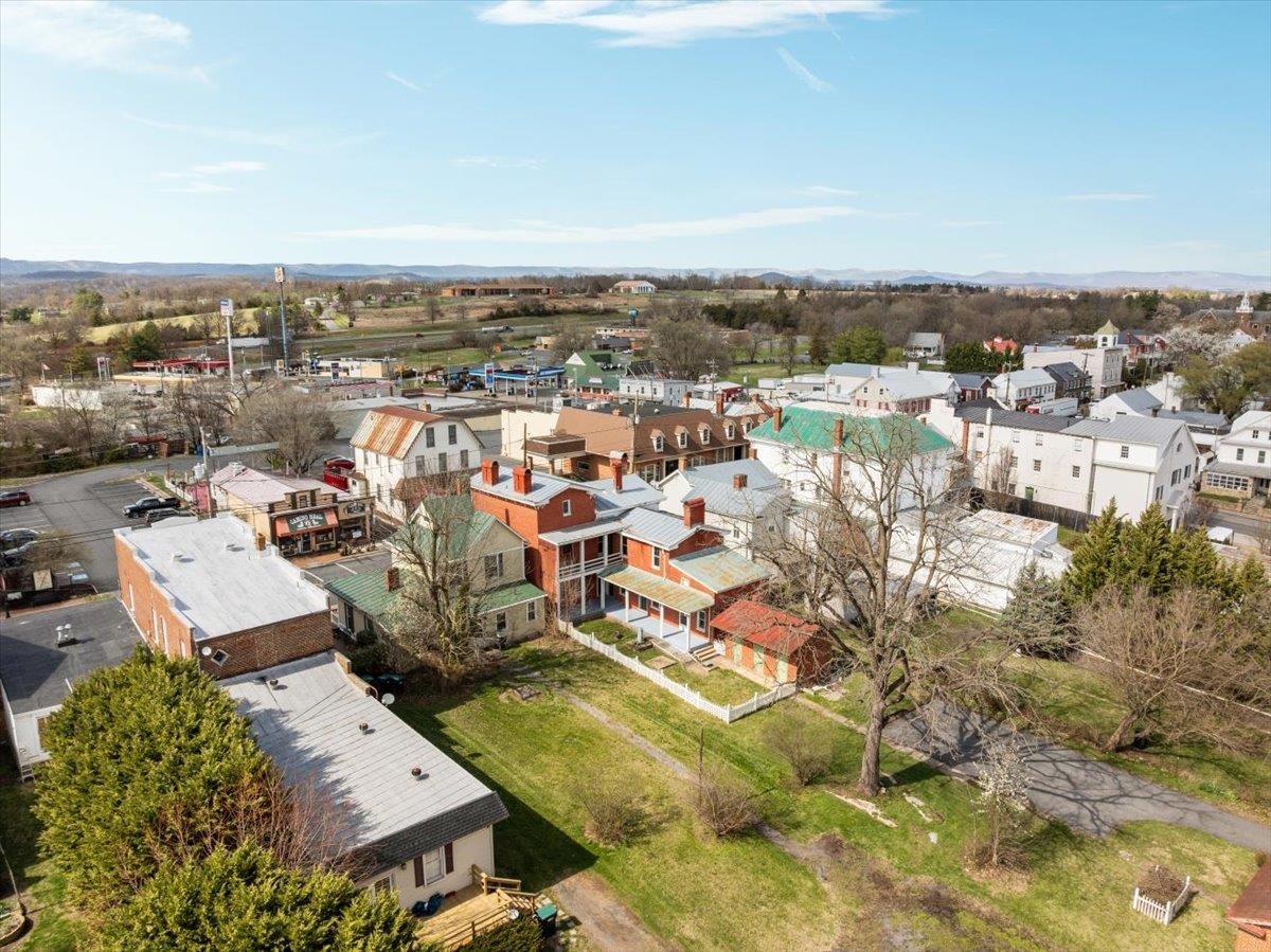 9400 S CONGRESS ST, NEW MARKET, Virginia 22844, ,Commercial,9400 S CONGRESS ST,674897 MLS # 674897 9400 S CONGRESS ST, NEW MARKET, Virginia 22844, ,Commercial,9400 S CONGRESS ST,674897 MLS # 674897