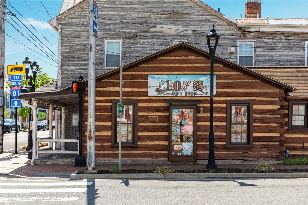 9400 S CONGRESS ST, NEW MARKET, Virginia 22844, ,Commercial,9400 S CONGRESS ST,674897 MLS # 674897 9400 S CONGRESS ST, NEW MARKET, Virginia 22844, ,Commercial,9400 S CONGRESS ST,674897 MLS # 674897