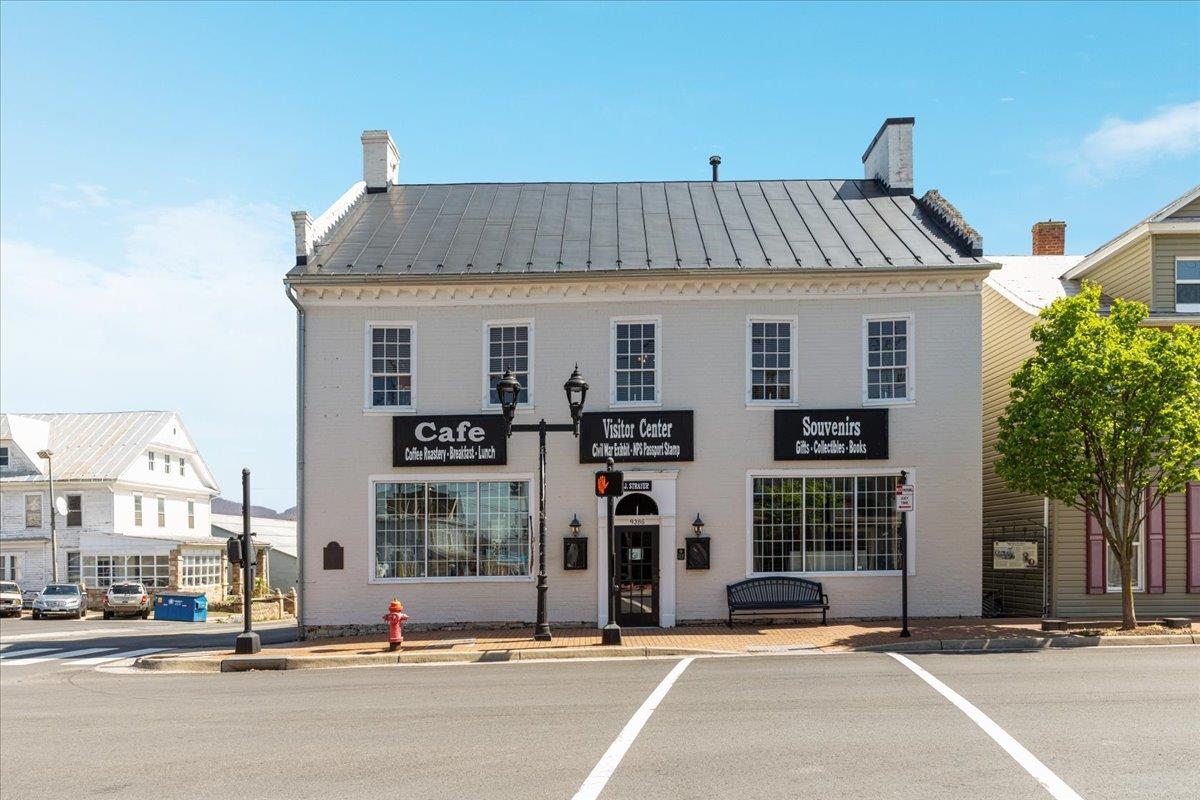 9400 S CONGRESS ST, NEW MARKET, Virginia 22844, ,Commercial,9400 S CONGRESS ST,674897 MLS # 674897 9400 S CONGRESS ST, NEW MARKET, Virginia 22844, ,Commercial,9400 S CONGRESS ST,674897 MLS # 674897