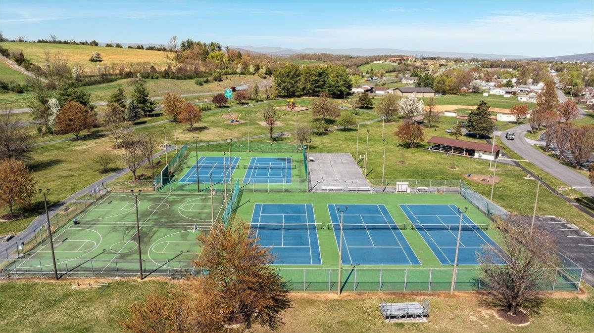 9400 S CONGRESS ST, NEW MARKET, Virginia 22844, ,Commercial,9400 S CONGRESS ST,674897 MLS # 674897 9400 S CONGRESS ST, NEW MARKET, Virginia 22844, ,Commercial,9400 S CONGRESS ST,674897 MLS # 674897