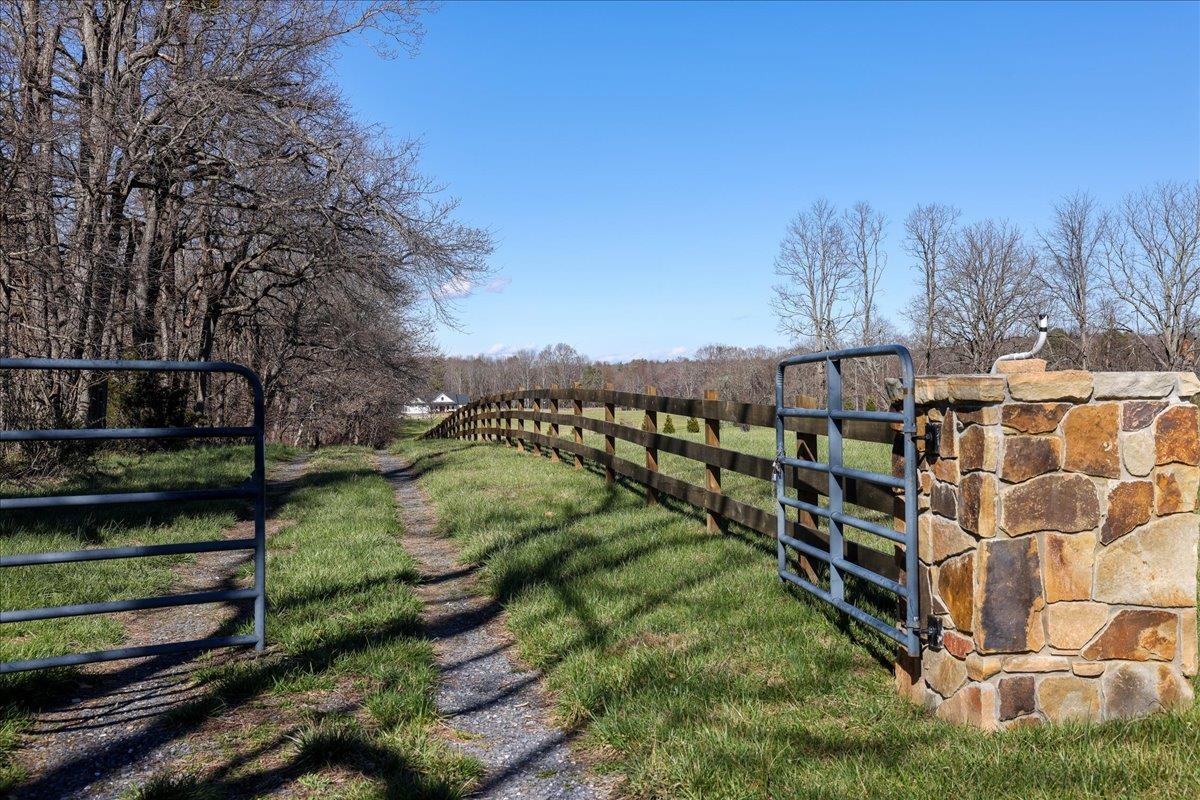 TBD TADPOLE LN, GREENVILLE, Virginia 24440, ,Land,TBD TADPOLE LN,674902 MLS # 674902 TBD TADPOLE LN, GREENVILLE, Virginia 24440, ,Land,TBD TADPOLE LN,674902 MLS # 674902