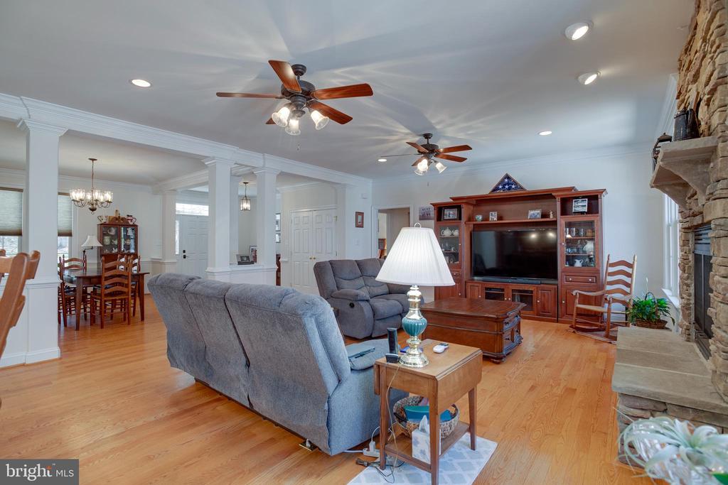 3279 RIDGEVIEW RD, REVA, Virginia 22735, 3 Bedrooms Bedrooms, ,4 BathroomsBathrooms,Residential,3279 RIDGEVIEW RD,VAMA2002628 MLS # VAMA2002628