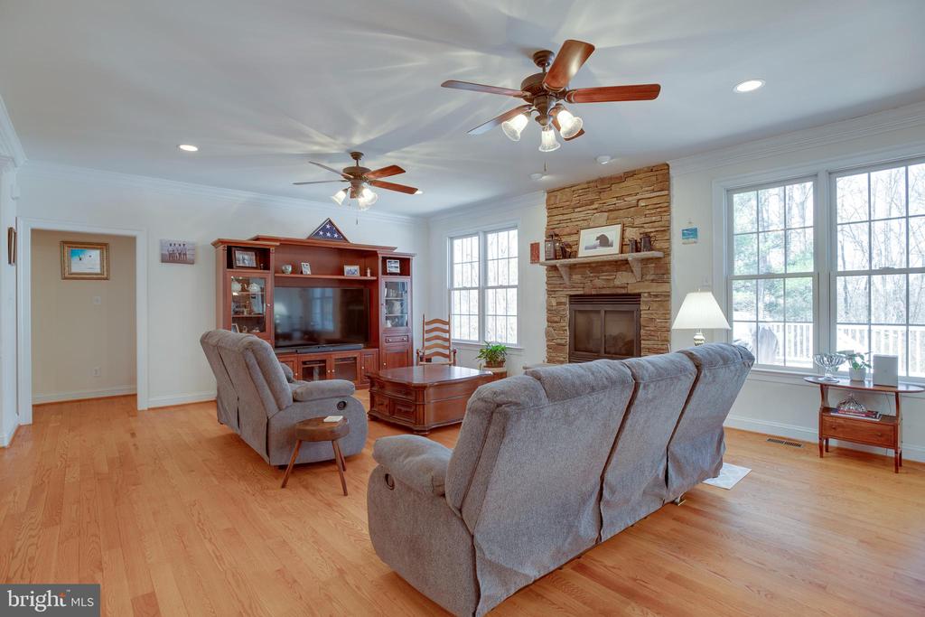 3279 RIDGEVIEW RD, REVA, Virginia 22735, 3 Bedrooms Bedrooms, ,4 BathroomsBathrooms,Residential,3279 RIDGEVIEW RD,VAMA2002628 MLS # VAMA2002628