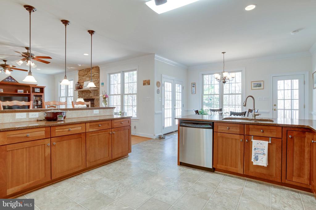 3279 RIDGEVIEW RD, REVA, Virginia 22735, 3 Bedrooms Bedrooms, ,4 BathroomsBathrooms,Residential,3279 RIDGEVIEW RD,VAMA2002628 MLS # VAMA2002628