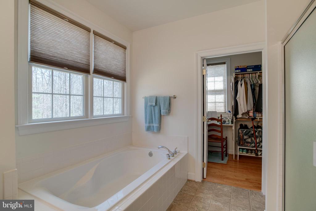 3279 RIDGEVIEW RD, REVA, Virginia 22735, 3 Bedrooms Bedrooms, ,4 BathroomsBathrooms,Residential,3279 RIDGEVIEW RD,VAMA2002628 MLS # VAMA2002628