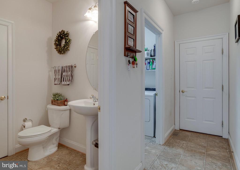 3279 RIDGEVIEW RD, REVA, Virginia 22735, 3 Bedrooms Bedrooms, ,4 BathroomsBathrooms,Residential,3279 RIDGEVIEW RD,VAMA2002628 MLS # VAMA2002628