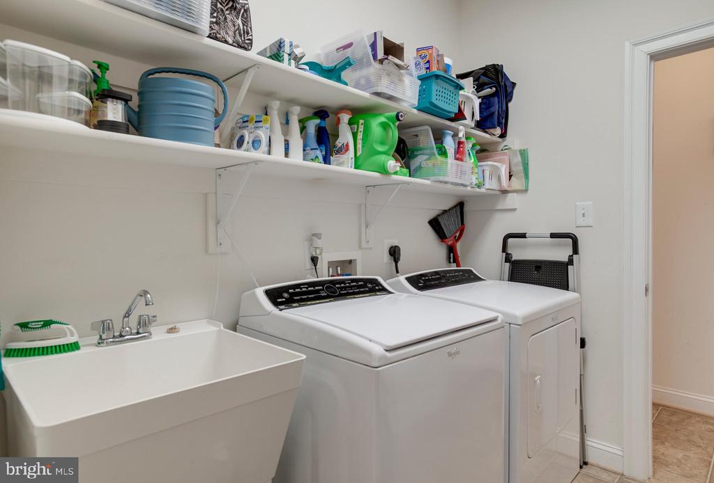 3279 RIDGEVIEW RD, REVA, Virginia 22735, 3 Bedrooms Bedrooms, ,4 BathroomsBathrooms,Residential,3279 RIDGEVIEW RD,VAMA2002628 MLS # VAMA2002628