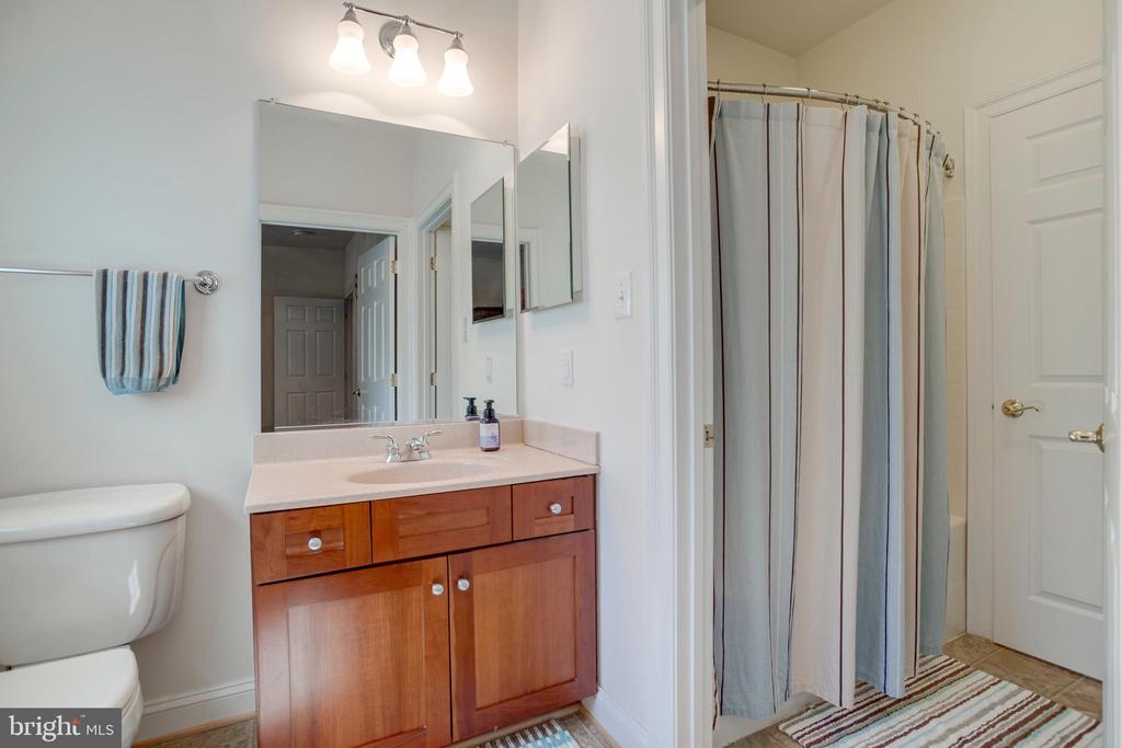 3279 RIDGEVIEW RD, REVA, Virginia 22735, 3 Bedrooms Bedrooms, ,4 BathroomsBathrooms,Residential,3279 RIDGEVIEW RD,VAMA2002628 MLS # VAMA2002628