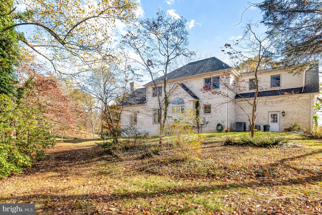 7929 WELLINGTON DR, WARRENTON, Virginia 20186, 3 Bedrooms Bedrooms, ,2 BathroomsBathrooms,Residential,7929 WELLINGTON DR,VAFQ2020850 MLS # VAFQ2020850