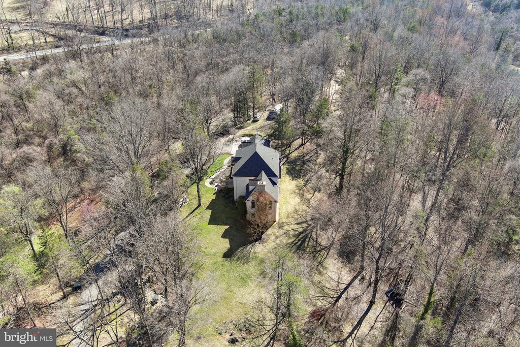 7929 WELLINGTON DR, WARRENTON, Virginia 20186, 3 Bedrooms Bedrooms, ,2 BathroomsBathrooms,Residential,7929 WELLINGTON DR,VAFQ2020850 MLS # VAFQ2020850