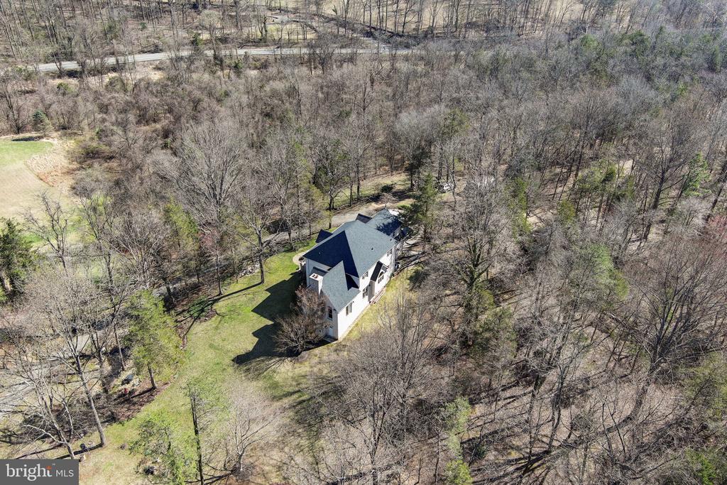 7929 WELLINGTON DR, WARRENTON, Virginia 20186, 3 Bedrooms Bedrooms, ,2 BathroomsBathrooms,Residential,7929 WELLINGTON DR,VAFQ2020850 MLS # VAFQ2020850