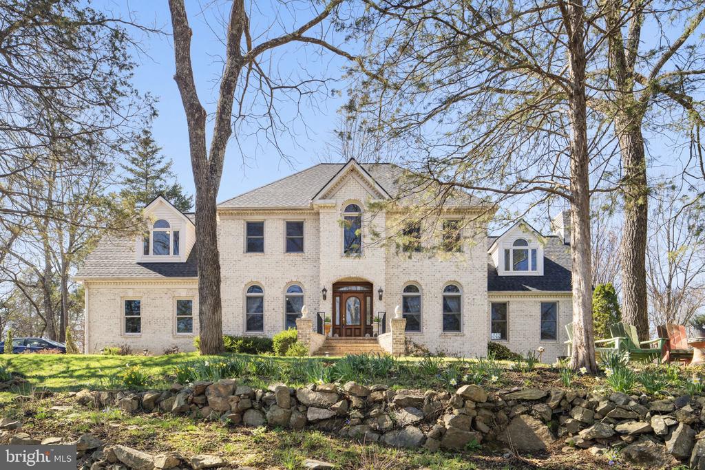 7929 WELLINGTON DR, WARRENTON, Virginia 20186, 3 Bedrooms Bedrooms, ,2 BathroomsBathrooms,Residential,7929 WELLINGTON DR,VAFQ2020850 MLS # VAFQ2020850