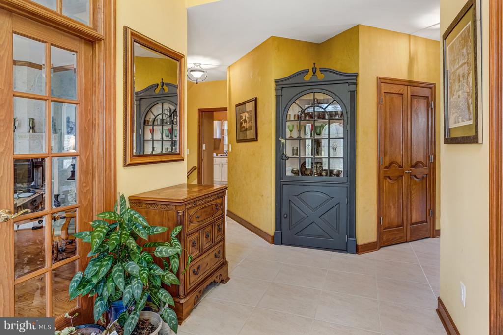 7929 WELLINGTON DR, WARRENTON, Virginia 20186, 3 Bedrooms Bedrooms, ,2 BathroomsBathrooms,Residential,7929 WELLINGTON DR,VAFQ2020850 MLS # VAFQ2020850