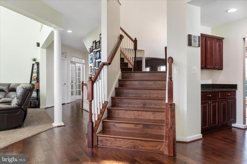 7494 EDINGTON DR, WARRENTON, Virginia, 4 Bedrooms Bedrooms, ,4 BathroomsBathrooms,Residential,7494 EDINGTON DR,VAFQ2020938 MLS # VAFQ2020938