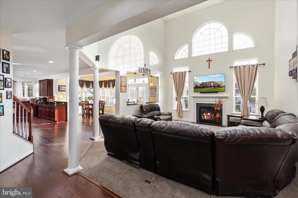 7494 EDINGTON DR, WARRENTON, Virginia, 4 Bedrooms Bedrooms, ,4 BathroomsBathrooms,Residential,7494 EDINGTON DR,VAFQ2020938 MLS # VAFQ2020938