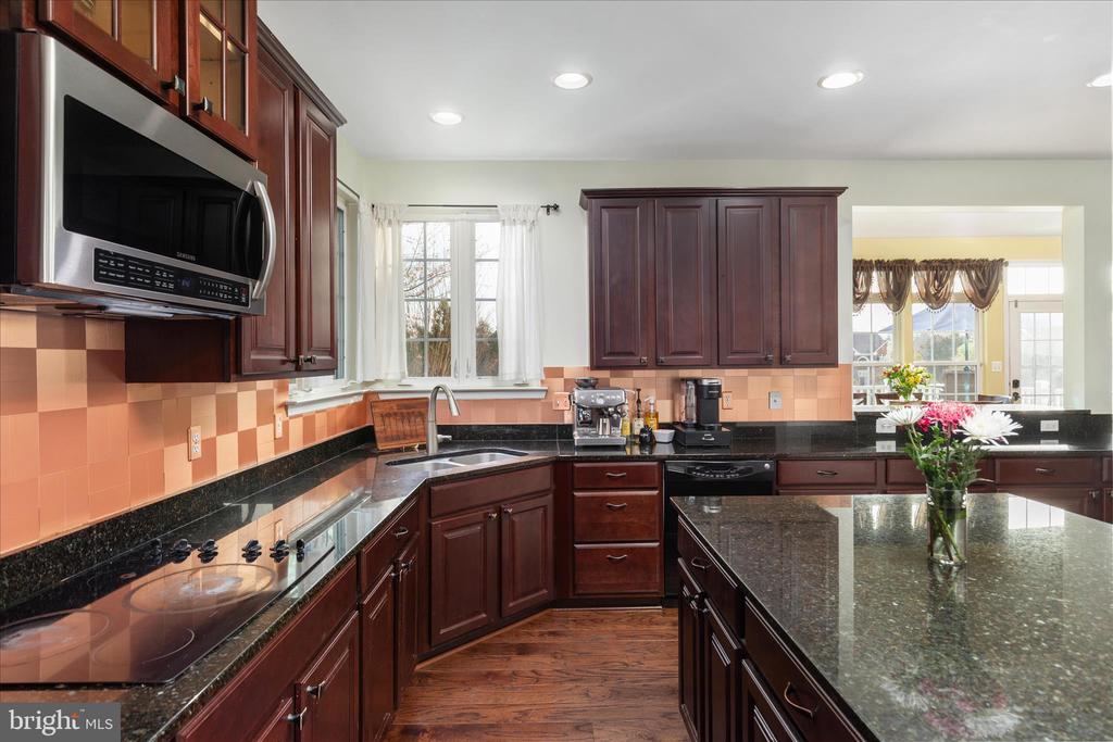 7494 EDINGTON DR, WARRENTON, Virginia, 4 Bedrooms Bedrooms, ,4 BathroomsBathrooms,Residential,7494 EDINGTON DR,VAFQ2020938 MLS # VAFQ2020938