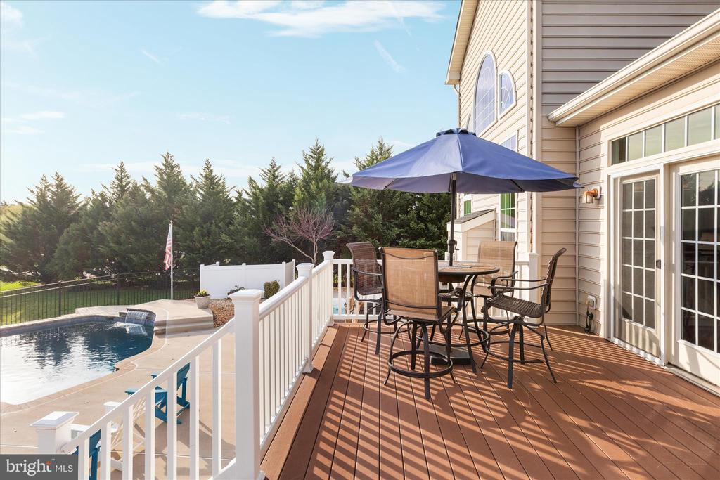 7494 EDINGTON DR, WARRENTON, Virginia, 4 Bedrooms Bedrooms, ,4 BathroomsBathrooms,Residential,7494 EDINGTON DR,VAFQ2020938 MLS # VAFQ2020938