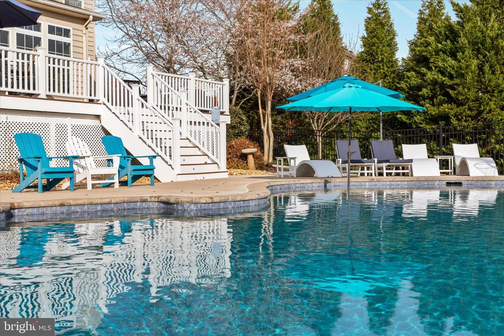 7494 EDINGTON DR, WARRENTON, Virginia, 4 Bedrooms Bedrooms, ,4 BathroomsBathrooms,Residential,7494 EDINGTON DR,VAFQ2020938 MLS # VAFQ2020938