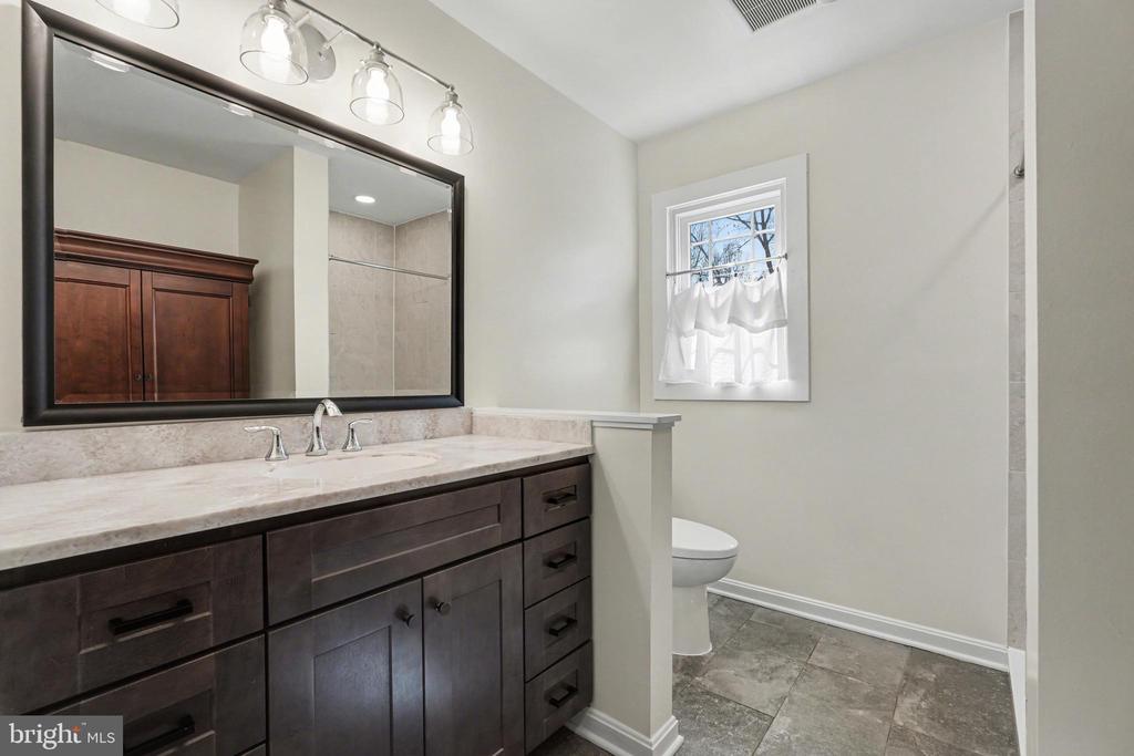 11080 DUTCH HOLLOW RD, CULPEPER, Virginia 22701, 3 Bedrooms Bedrooms, ,2 BathroomsBathrooms,Residential,11080 DUTCH HOLLOW RD,VACU2012730 MLS # VACU2012730