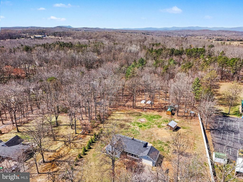 11080 DUTCH HOLLOW RD, CULPEPER, Virginia 22701, 3 Bedrooms Bedrooms, ,2 BathroomsBathrooms,Residential,11080 DUTCH HOLLOW RD,VACU2012730 MLS # VACU2012730