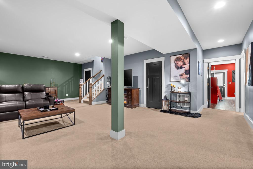 4844 POINT RD, WARRENTON, Virginia, 5 Bedrooms Bedrooms, ,4 BathroomsBathrooms,Residential,4844 POINT RD,VAFQ2020594 MLS # VAFQ2020594