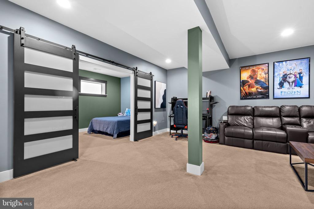 4844 POINT RD, WARRENTON, Virginia, 5 Bedrooms Bedrooms, ,4 BathroomsBathrooms,Residential,4844 POINT RD,VAFQ2020594 MLS # VAFQ2020594