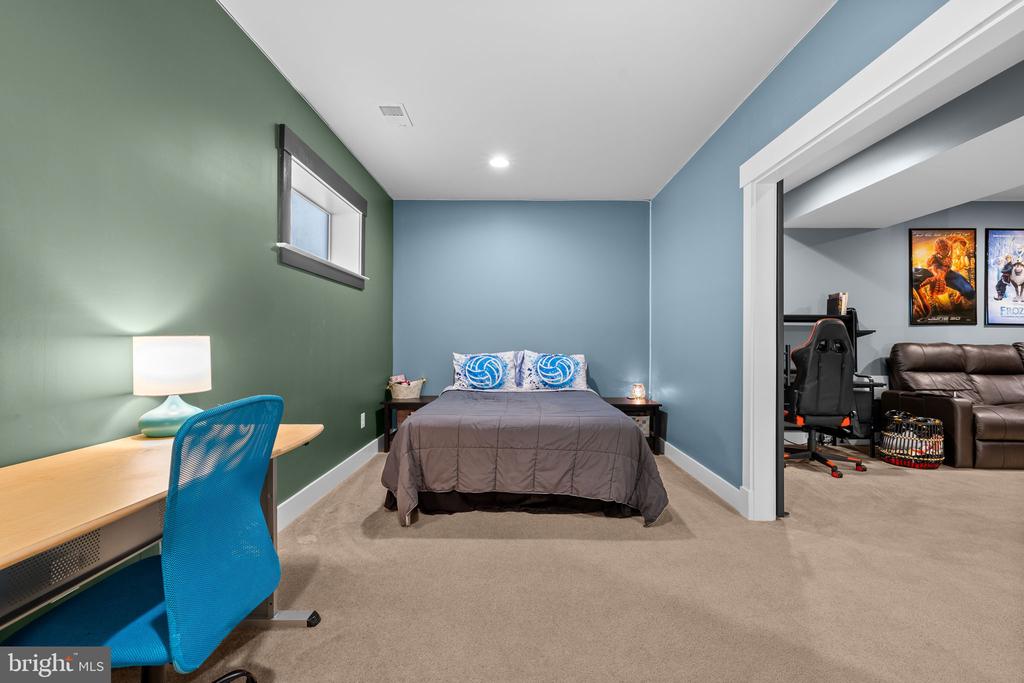 4844 POINT RD, WARRENTON, Virginia, 5 Bedrooms Bedrooms, ,4 BathroomsBathrooms,Residential,4844 POINT RD,VAFQ2020594 MLS # VAFQ2020594