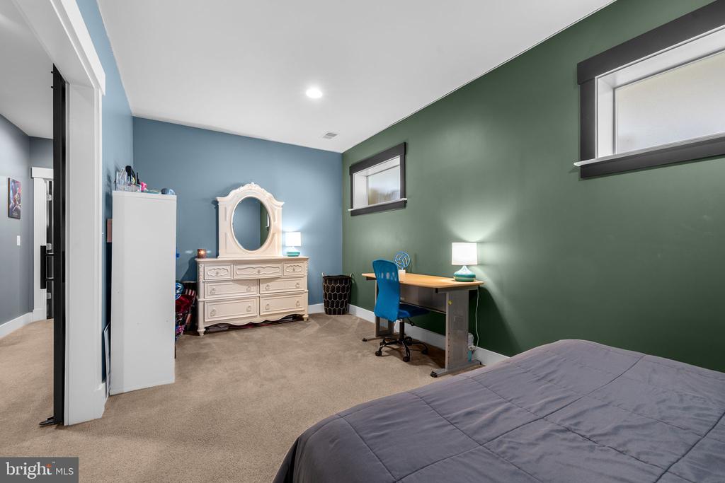 4844 POINT RD, WARRENTON, Virginia, 5 Bedrooms Bedrooms, ,4 BathroomsBathrooms,Residential,4844 POINT RD,VAFQ2020594 MLS # VAFQ2020594