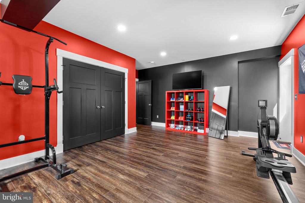 4844 POINT RD, WARRENTON, Virginia, 5 Bedrooms Bedrooms, ,4 BathroomsBathrooms,Residential,4844 POINT RD,VAFQ2020594 MLS # VAFQ2020594