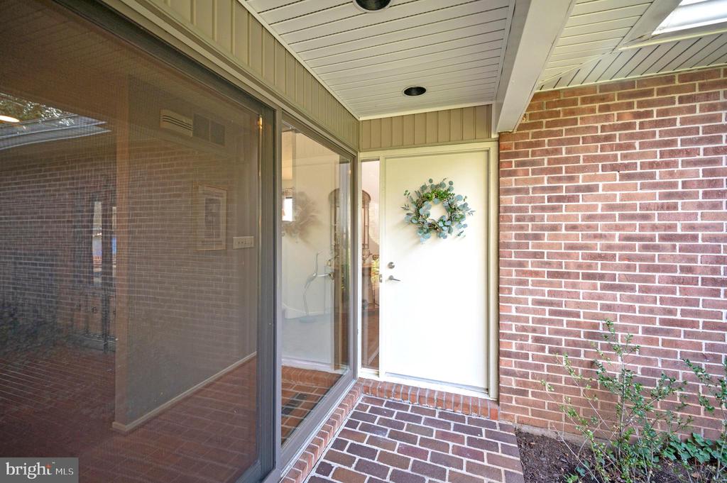 104 SPRING GROVE LN, LOCUST GROVE, Virginia 22508, 3 Bedrooms Bedrooms, ,2 BathroomsBathrooms,Residential,104 SPRING GROVE LN,VAOR2013602 MLS # VAOR2013602