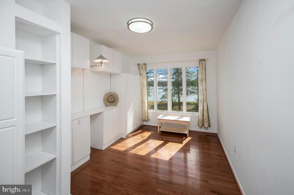 104 SPRING GROVE LN, LOCUST GROVE, Virginia 22508, 3 Bedrooms Bedrooms, ,2 BathroomsBathrooms,Residential,104 SPRING GROVE LN,VAOR2013602 MLS # VAOR2013602