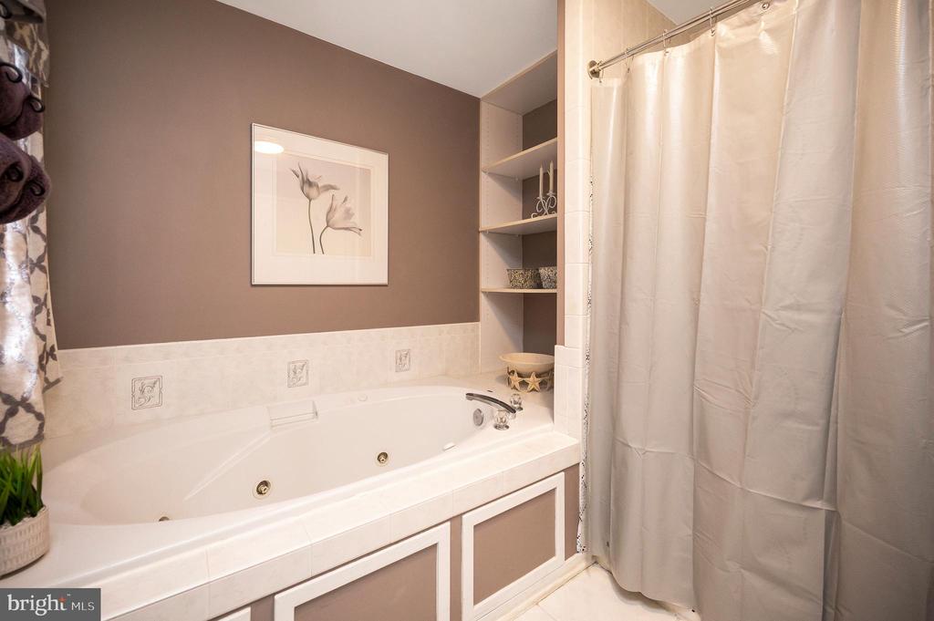 104 SPRING GROVE LN, LOCUST GROVE, Virginia 22508, 3 Bedrooms Bedrooms, ,2 BathroomsBathrooms,Residential,104 SPRING GROVE LN,VAOR2013602 MLS # VAOR2013602