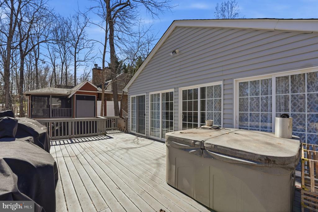 308 WESTOVER PKWY, LOCUST GROVE, Virginia 22508, 4 Bedrooms Bedrooms, ,3 BathroomsBathrooms,Residential,308 WESTOVER PKWY,VAOR2013510 MLS # VAOR2013510