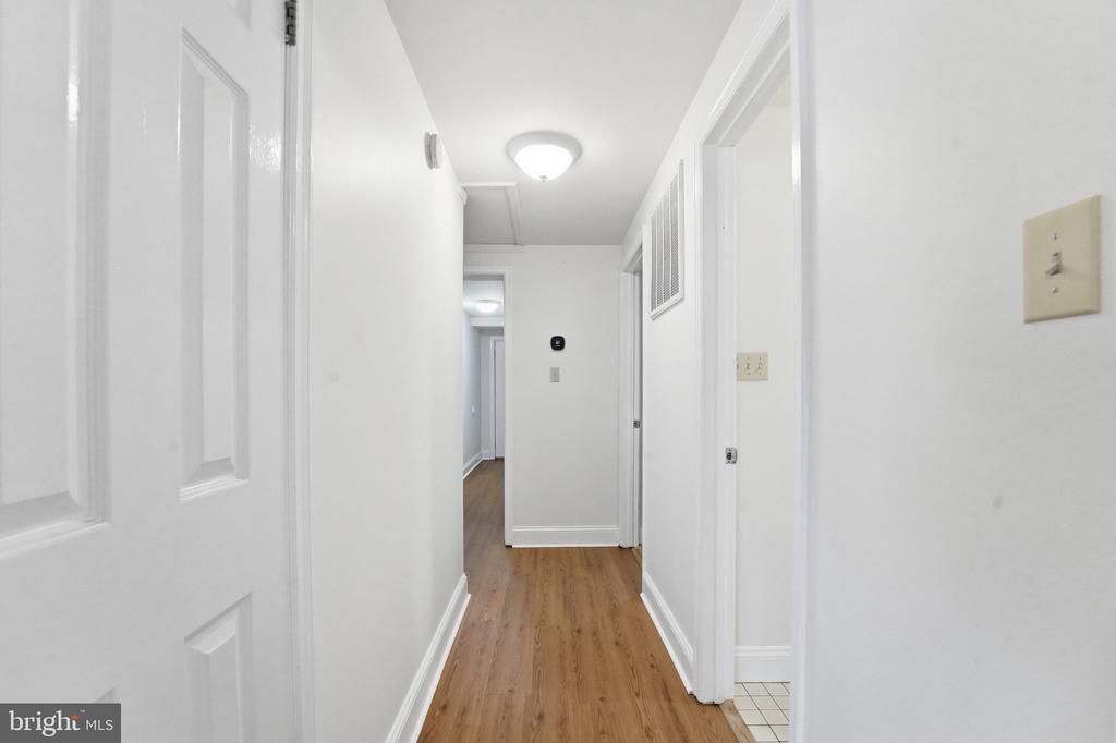 308 WESTOVER PKWY, LOCUST GROVE, Virginia 22508, 4 Bedrooms Bedrooms, ,3 BathroomsBathrooms,Residential,308 WESTOVER PKWY,VAOR2013510 MLS # VAOR2013510