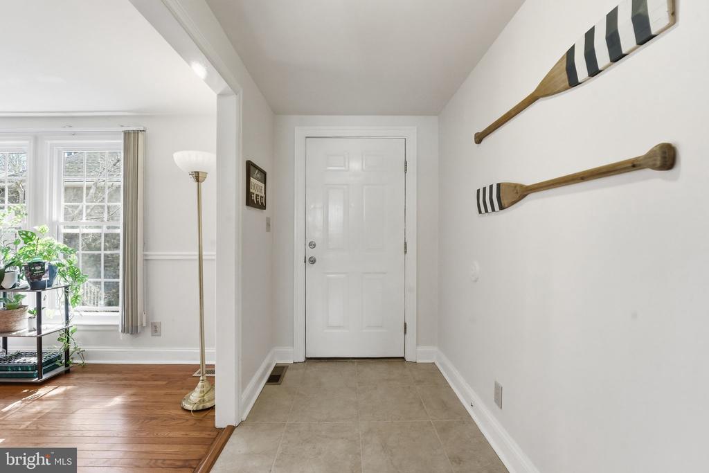 308 WESTOVER PKWY, LOCUST GROVE, Virginia 22508, 4 Bedrooms Bedrooms, ,3 BathroomsBathrooms,Residential,308 WESTOVER PKWY,VAOR2013510 MLS # VAOR2013510