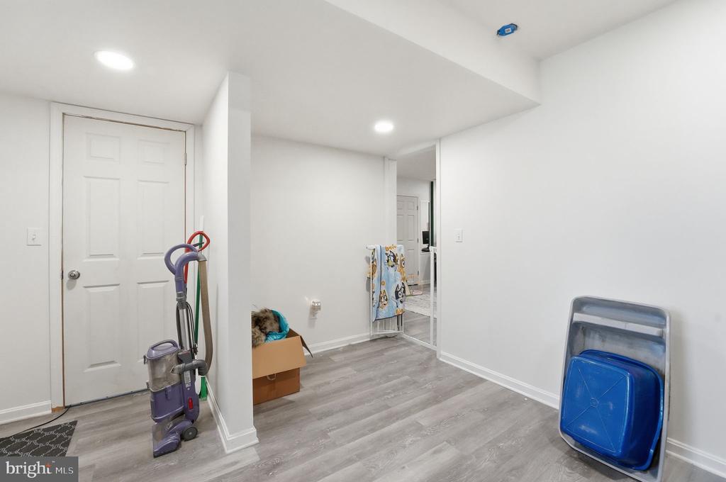 308 WESTOVER PKWY, LOCUST GROVE, Virginia 22508, 4 Bedrooms Bedrooms, ,3 BathroomsBathrooms,Residential,308 WESTOVER PKWY,VAOR2013510 MLS # VAOR2013510