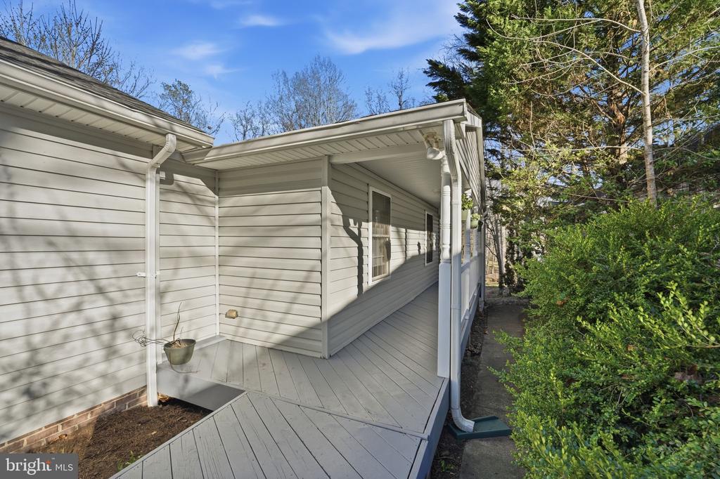 308 WESTOVER PKWY, LOCUST GROVE, Virginia 22508, 4 Bedrooms Bedrooms, ,3 BathroomsBathrooms,Residential,308 WESTOVER PKWY,VAOR2013510 MLS # VAOR2013510