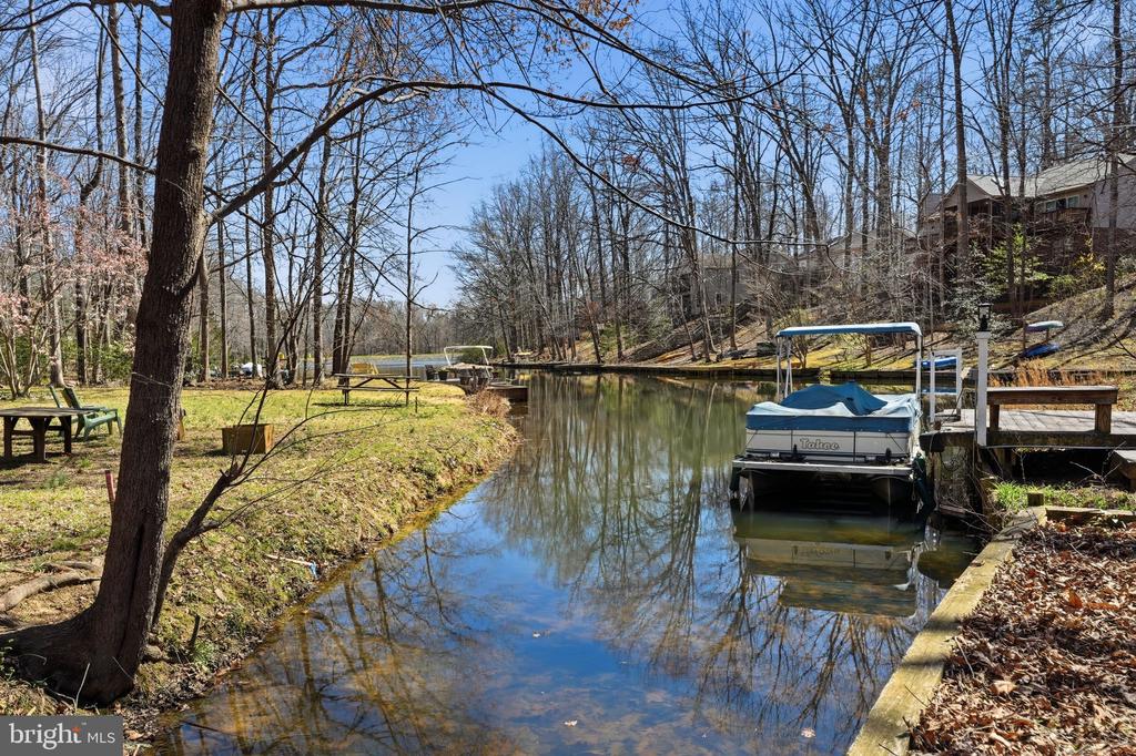 308 WESTOVER PKWY, LOCUST GROVE, Virginia 22508, 4 Bedrooms Bedrooms, ,3 BathroomsBathrooms,Residential,308 WESTOVER PKWY,VAOR2013510 MLS # VAOR2013510