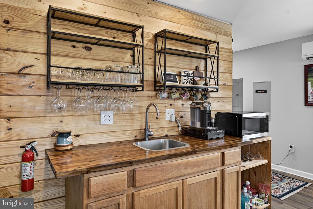 6478 LAUREL HILL LN, RIXEYVILLE, Virginia 22737, ,Residential,6478 LAUREL HILL LN,VACU2012874 MLS # VACU2012874