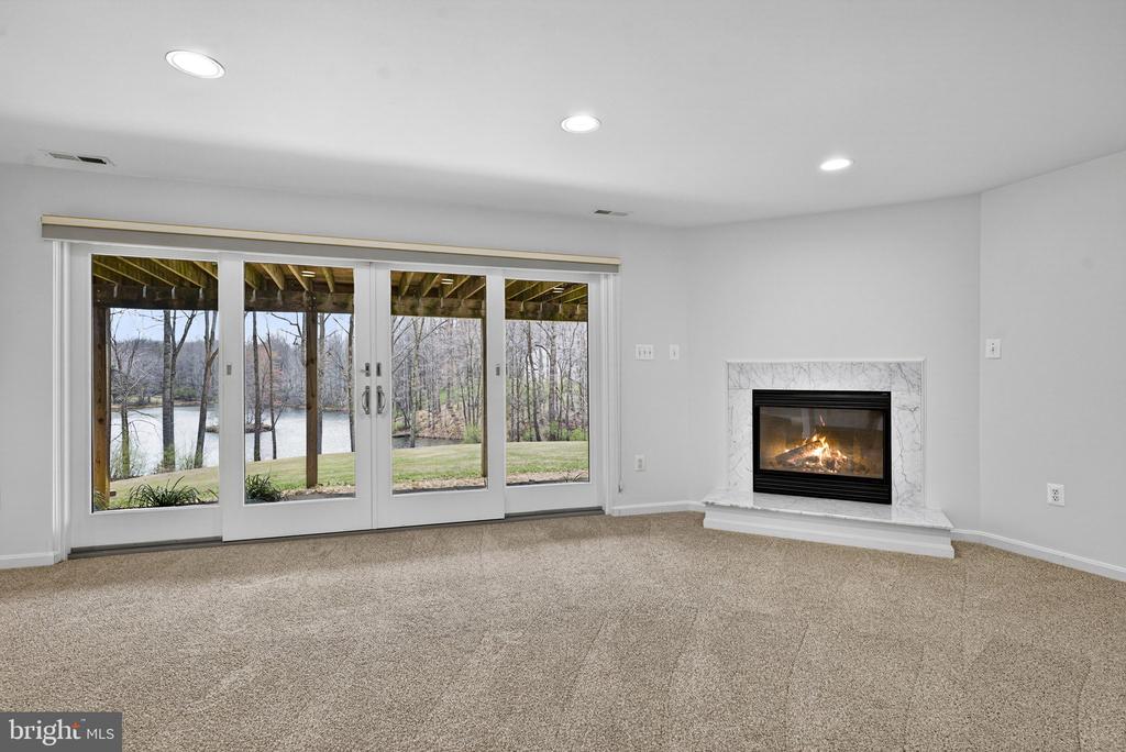 16199 COVEY CIR, AMISSVILLE, Virginia 20106, 4 Bedrooms Bedrooms, ,4 BathroomsBathrooms,Residential,16199 COVEY CIR,VACU2013100 MLS # VACU2013100